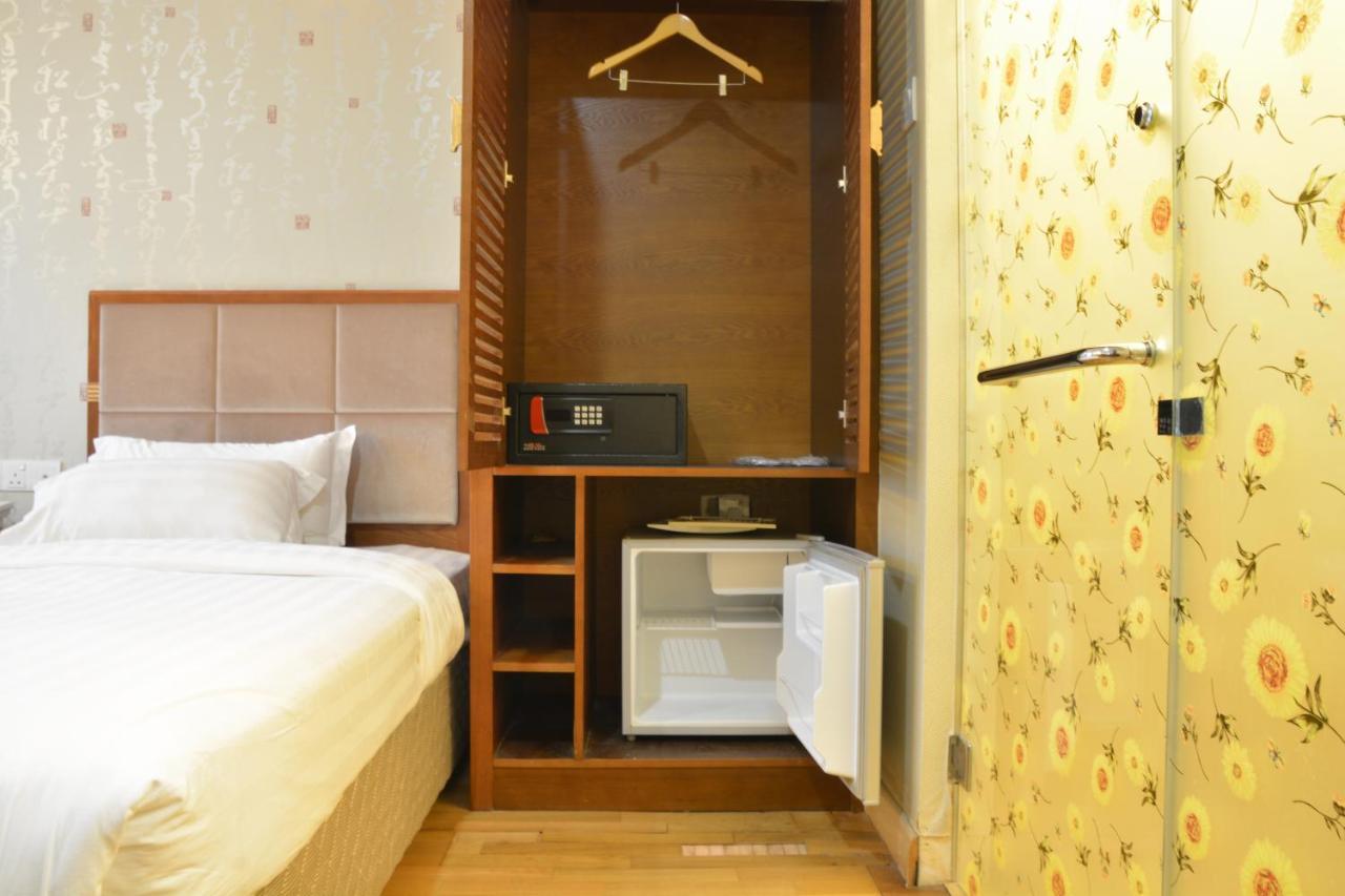 De Residence Hotel ايبوه المظهر الخارجي الصورة